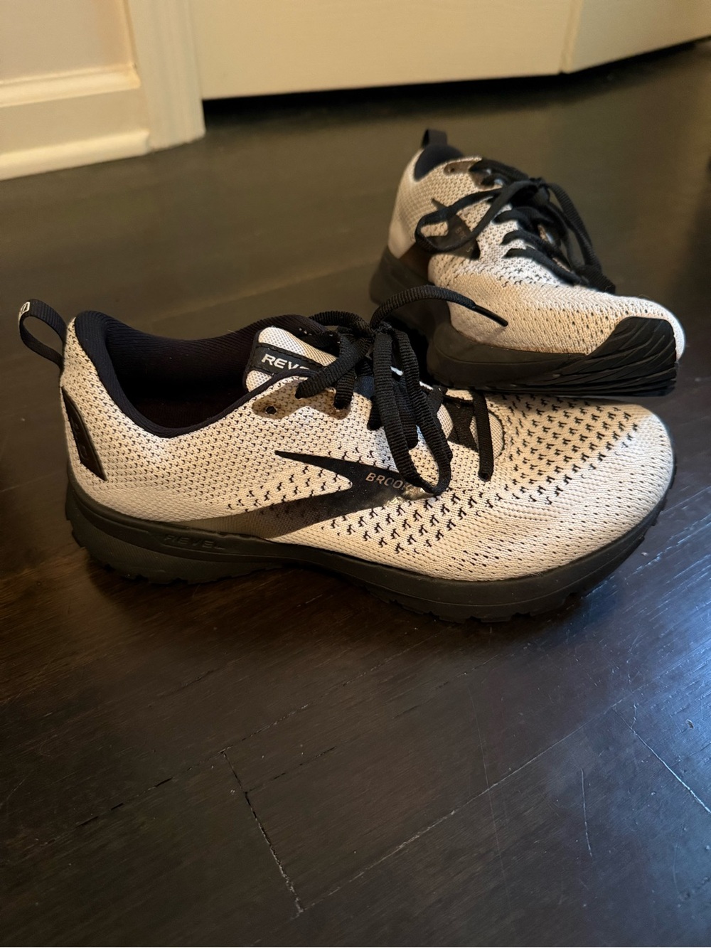 Brooks Women's Athletic Running Shoes - White & Black